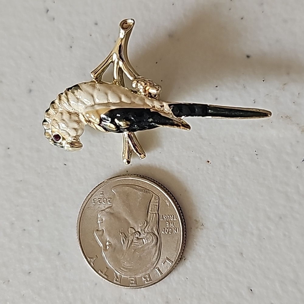 Vintage BIRD pins
